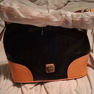 Dooney & Bourke Black and Tan Shoulder Bag Nwt